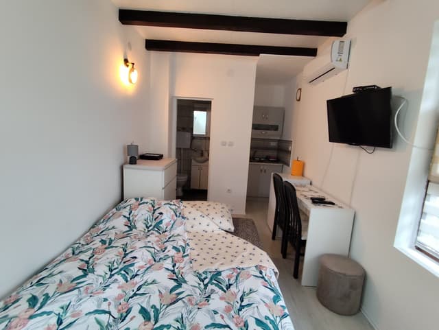 Apartman u Kući - Image 1