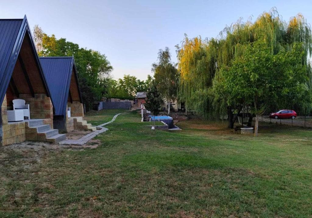 Završeni A-oblika bungalovi