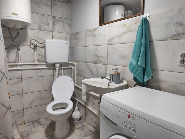 Bungalov u Dvorištu - Image 10