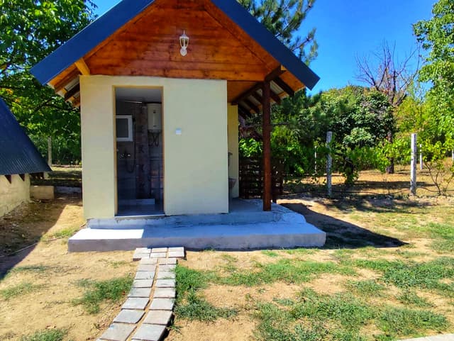 Bungalov u Dvorištu - Image 7